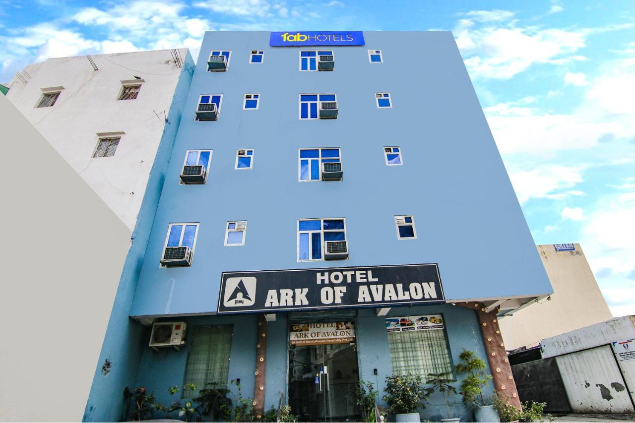 Fabhotel Airport Avalon Near Igi Airport New Delhi Eksteriør billede
